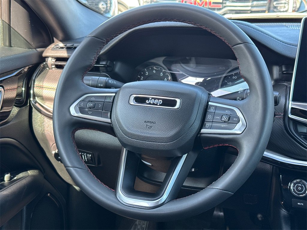 Used 2024 Jeep Compass Trailhawk image 25