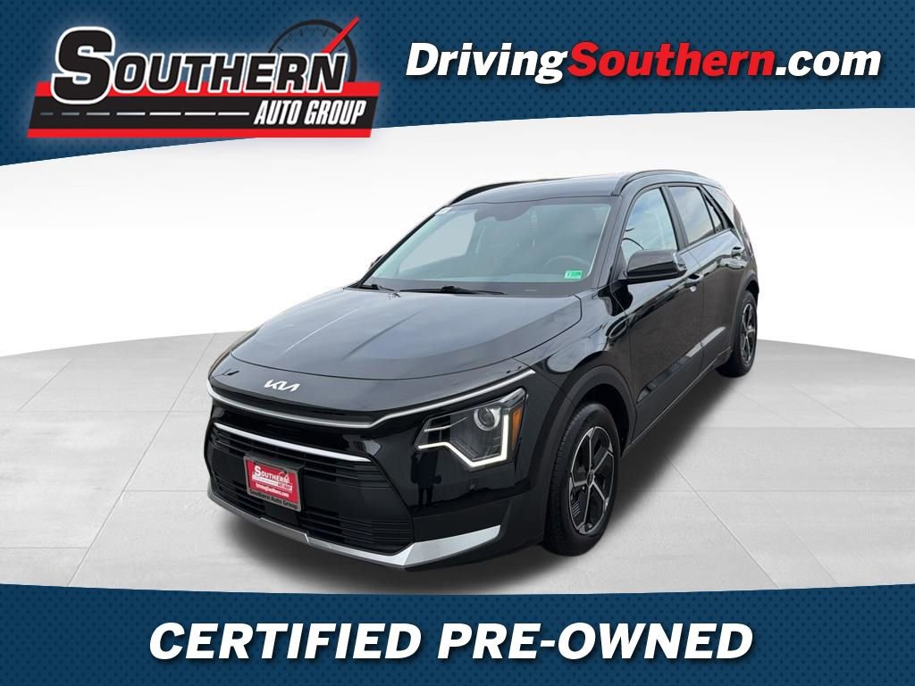 Certified 2025 Kia Niro EX image 1