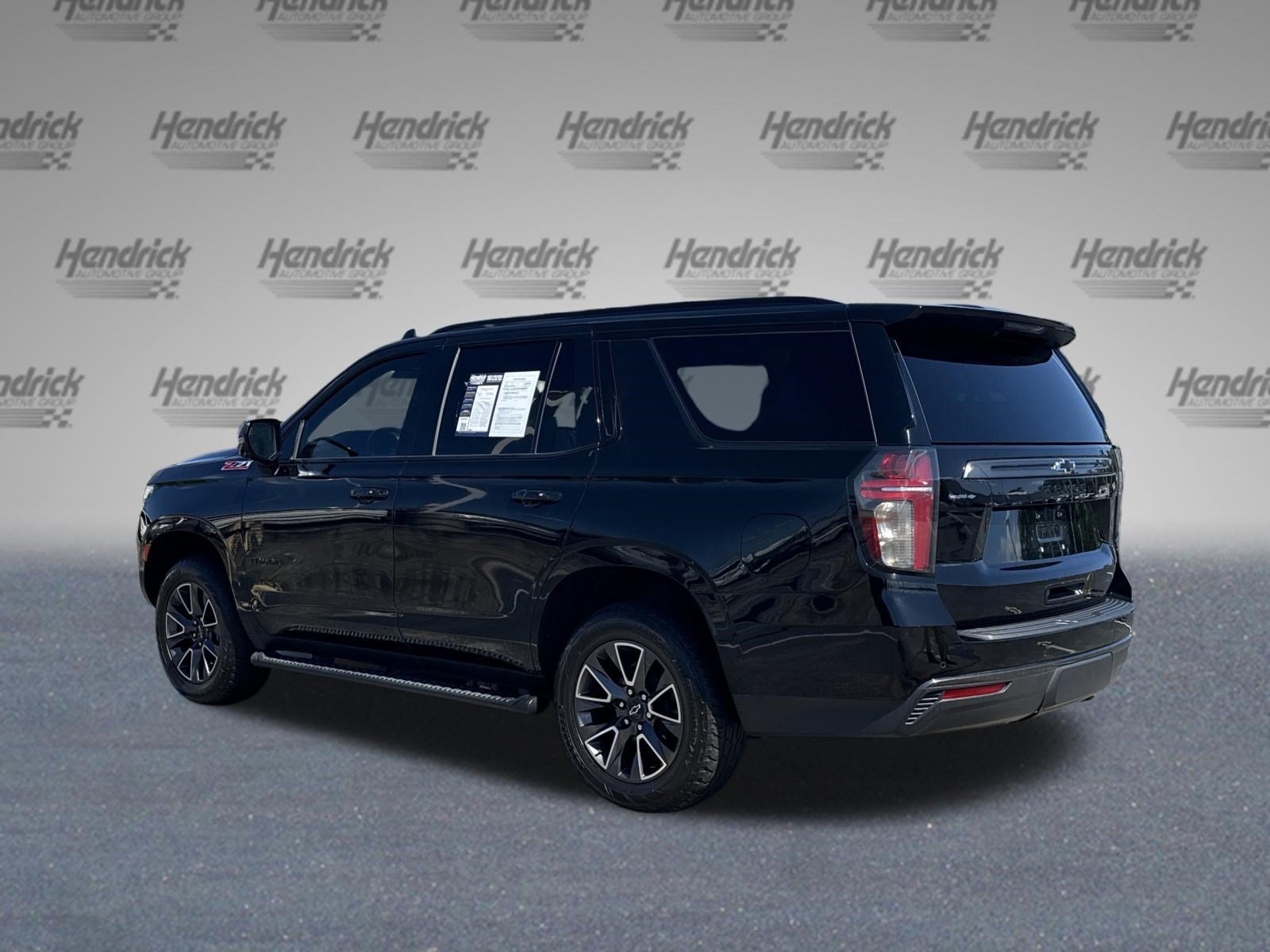 Used 2022 Chevrolet Tahoe Z71 w/ Z71 Off-Road Package AWD/4WD image 8