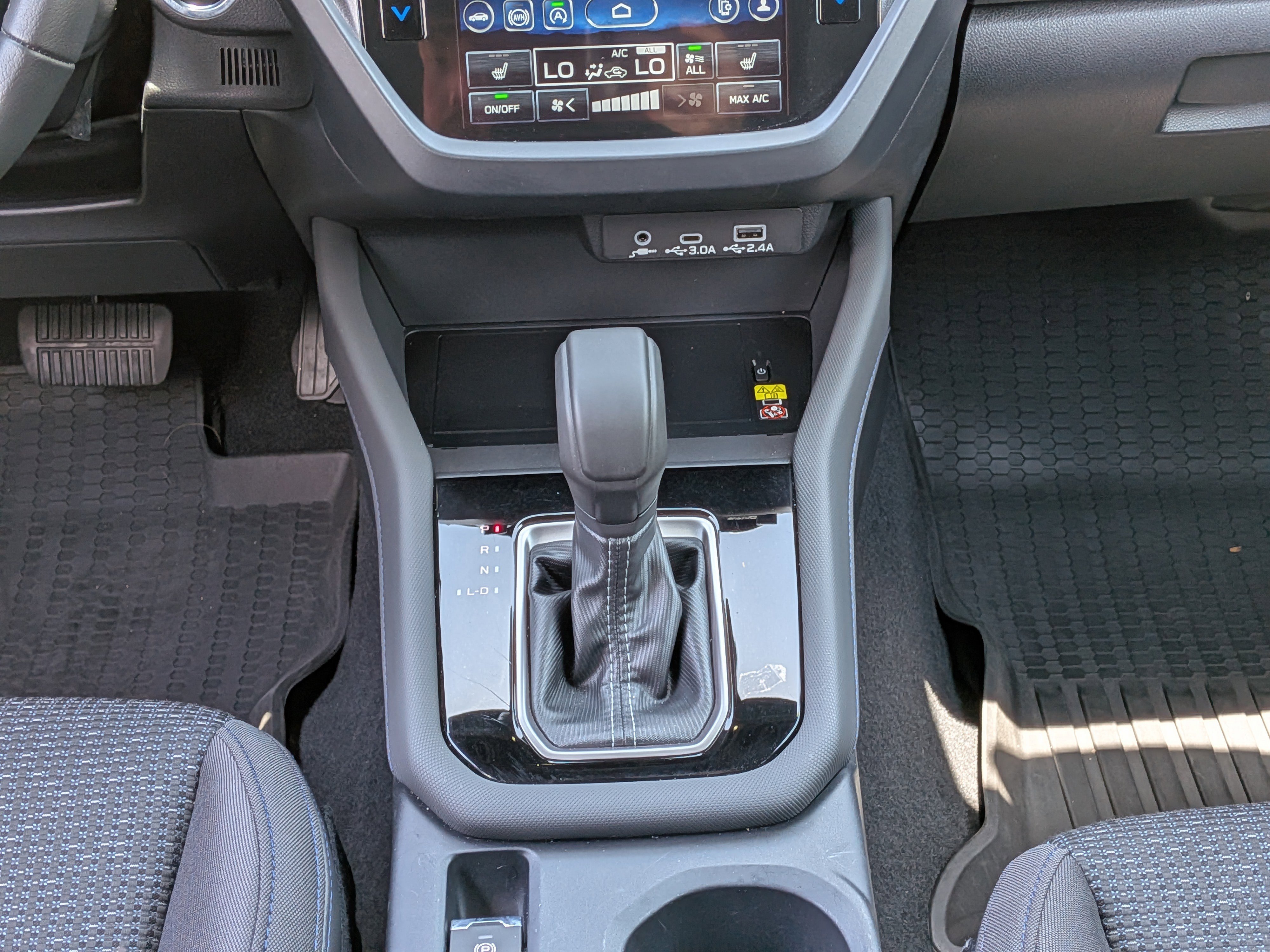 Used 2025 Subaru Forester Premium AWD/4WD image 19