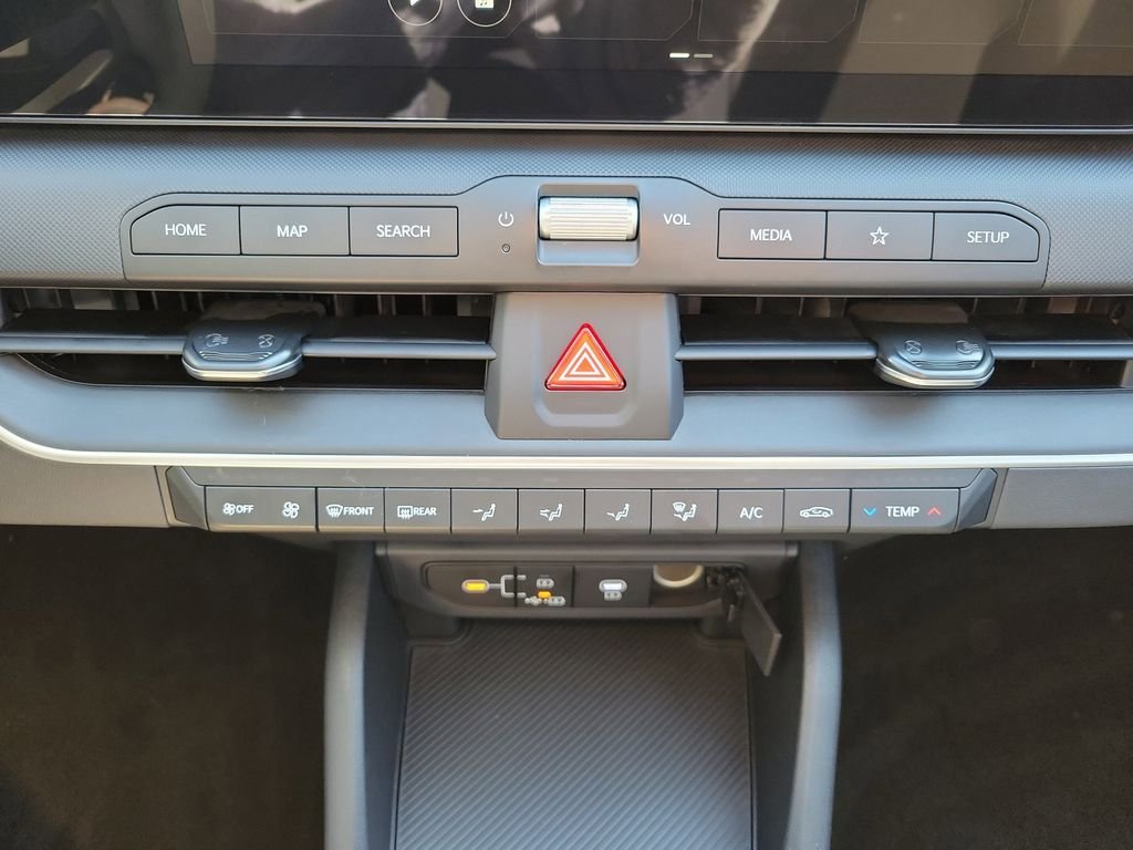 New 2026 Kia K4 LXS image 31