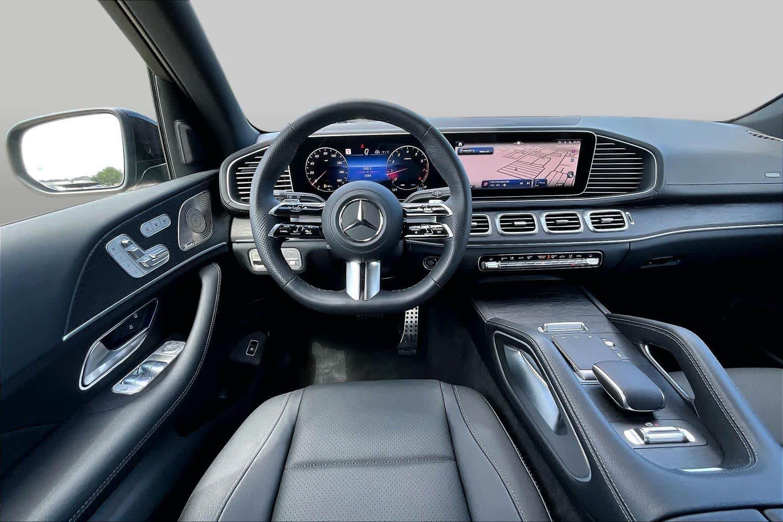 Used 2026 Mercedes-Benz GLS 450 4MATIC image 6