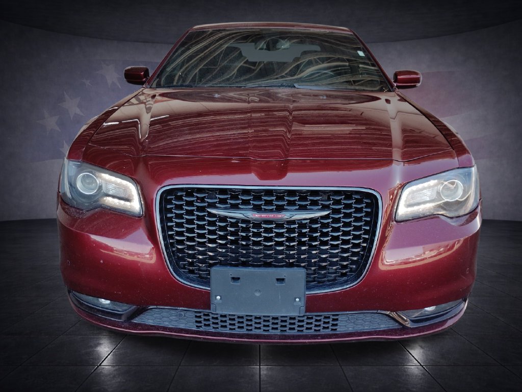 Used 2021 Chrysler 300 S RWD image 8