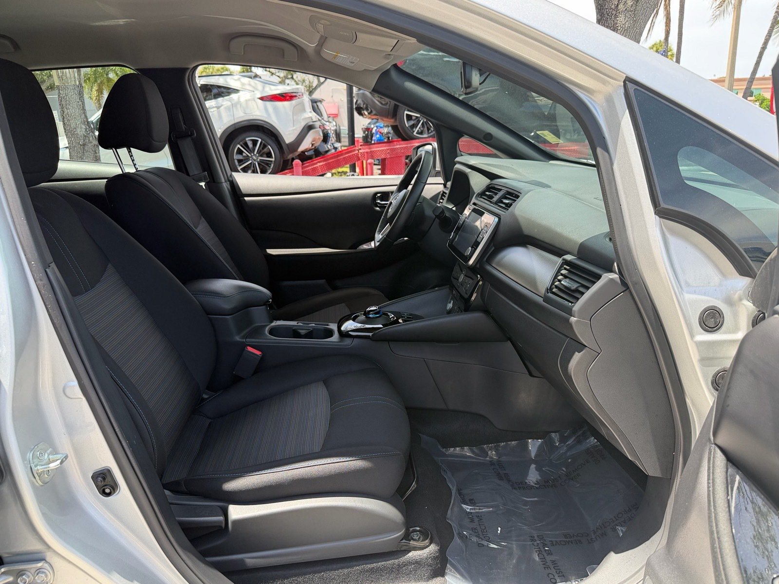 Certified 2024 Nissan Leaf SV Plus FWD image 16
