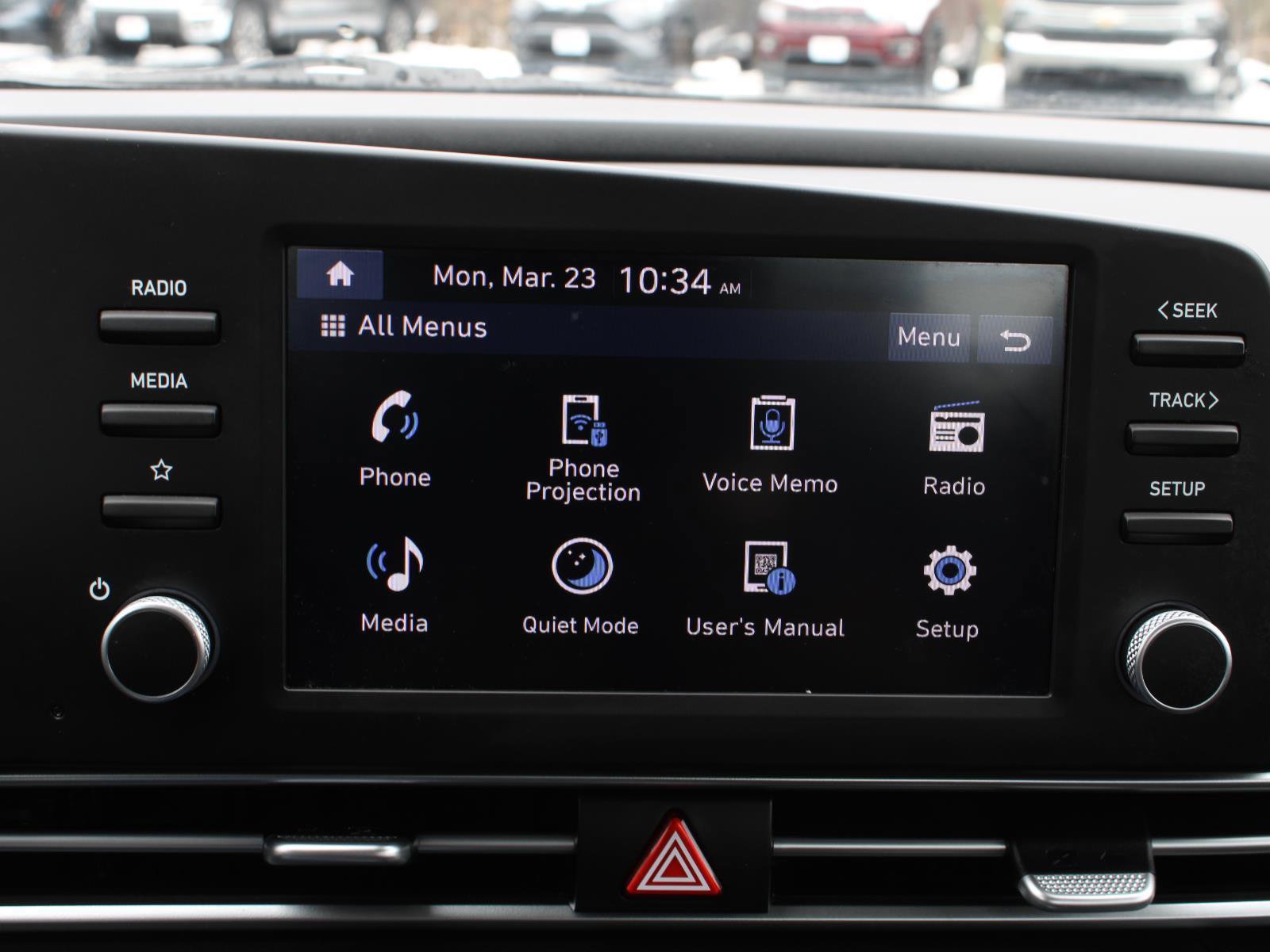 Used 2024 Hyundai Elantra SE image 14