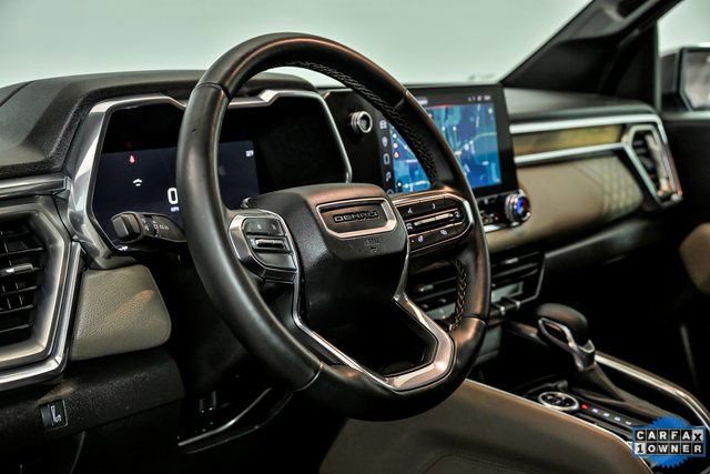 Used 2023 GMC Canyon Denali image 15