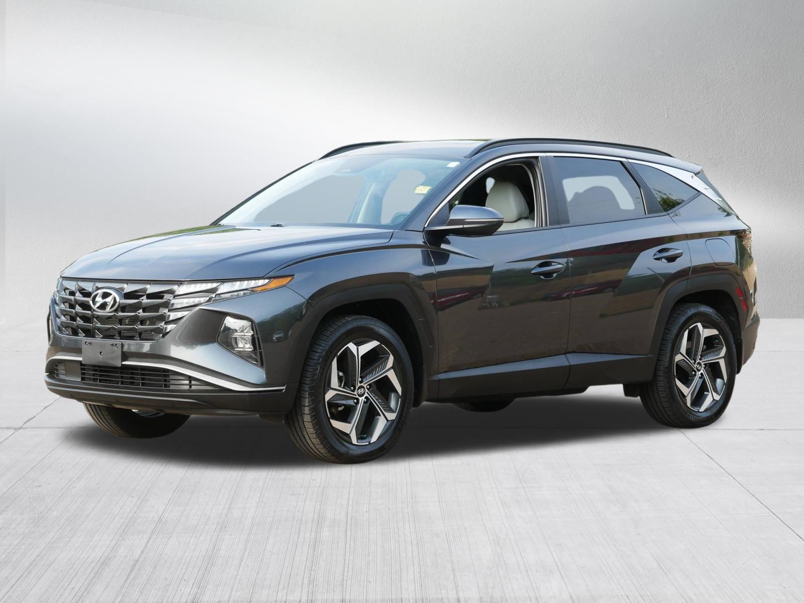 Used 2023 Hyundai Tucson SEL w/ Convenience Package AWD/4WD image 3