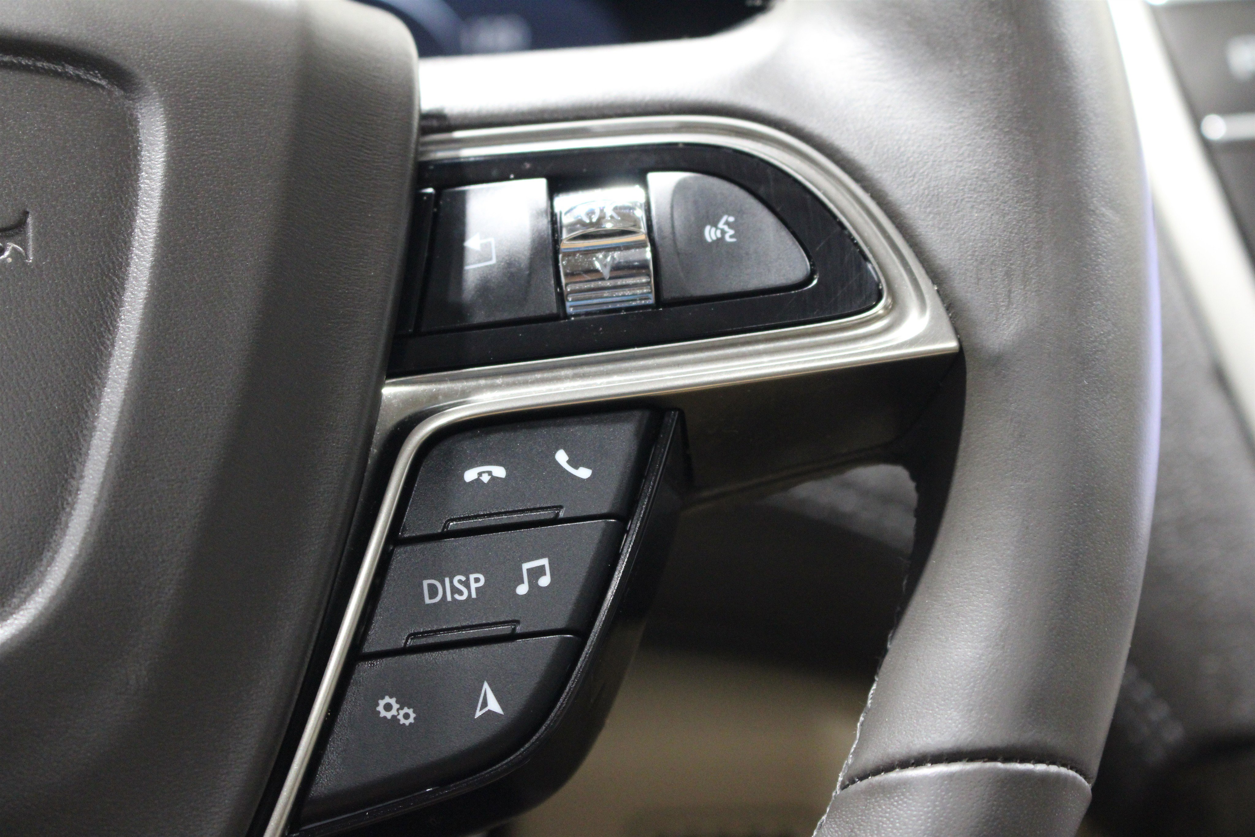 Used 2019 Lincoln Nautilus Reserve w/ Ultimate Package AWD/4WD image 13