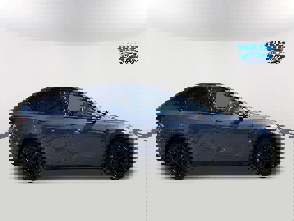 Used 2023 Tesla Model Y Long Range image 4