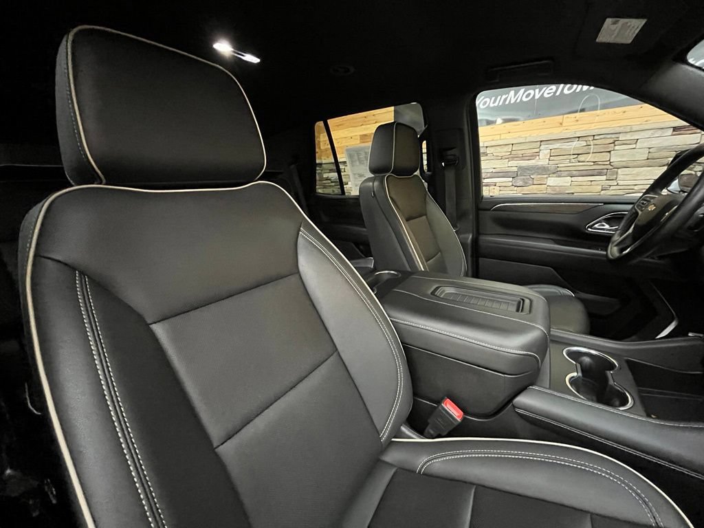 Used 2024 Chevrolet Tahoe Premier AWD/4WD image 31