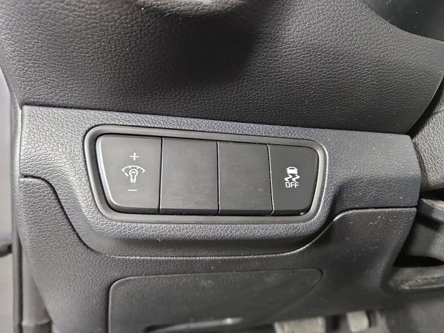 Certified 2023 Kia Forte LXS image 25