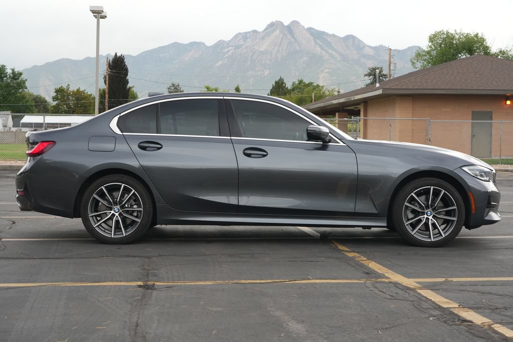 Used 2021 BMW 330i xDrive Sedan w/ Convenience Package AWD/4WD image 6