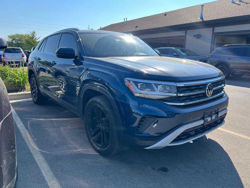 Used 2022 Volkswagen Atlas Cross Sport SE