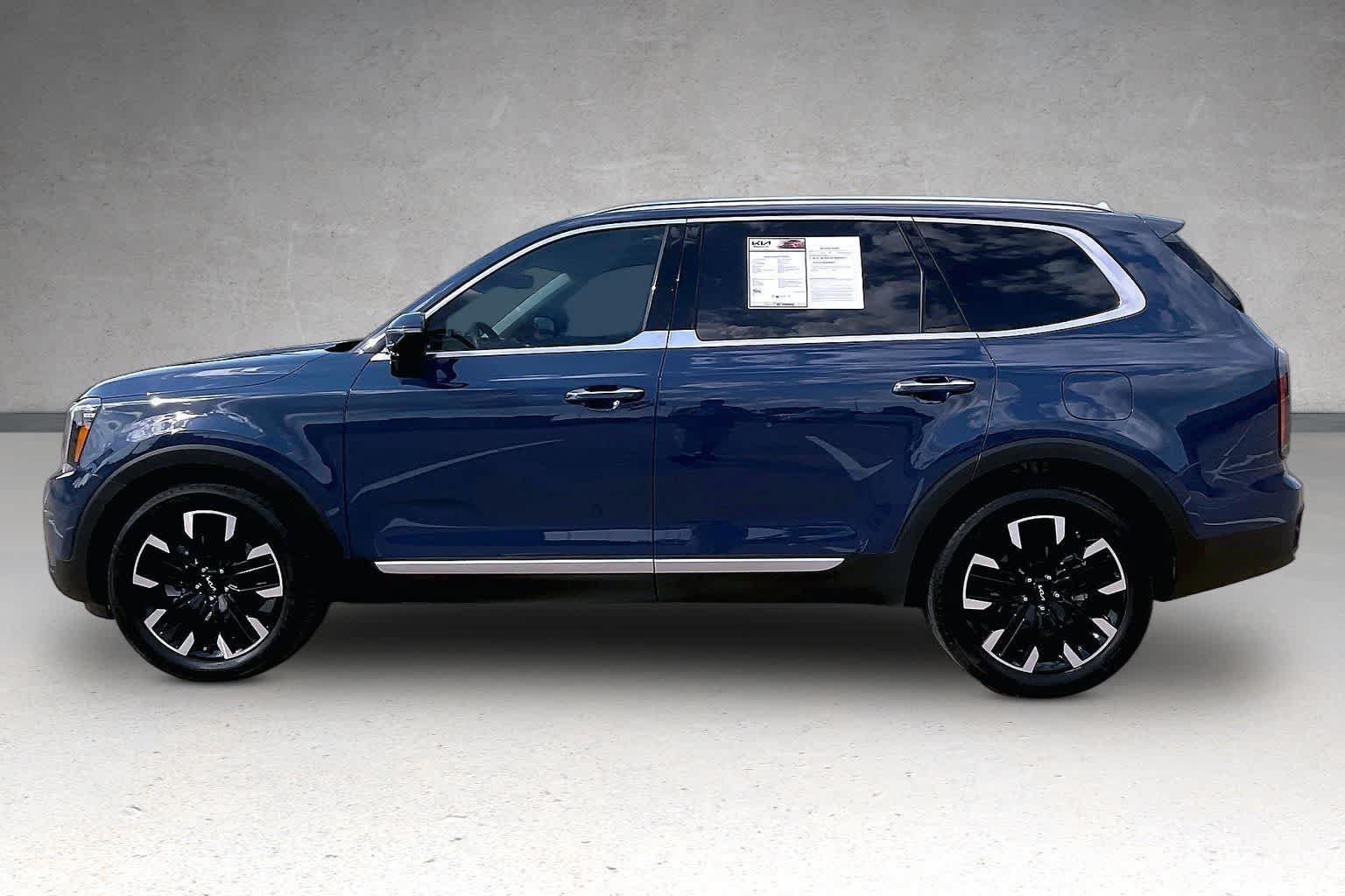 Certified 2024 Kia Telluride SX Prestige AWD/4WD image 3