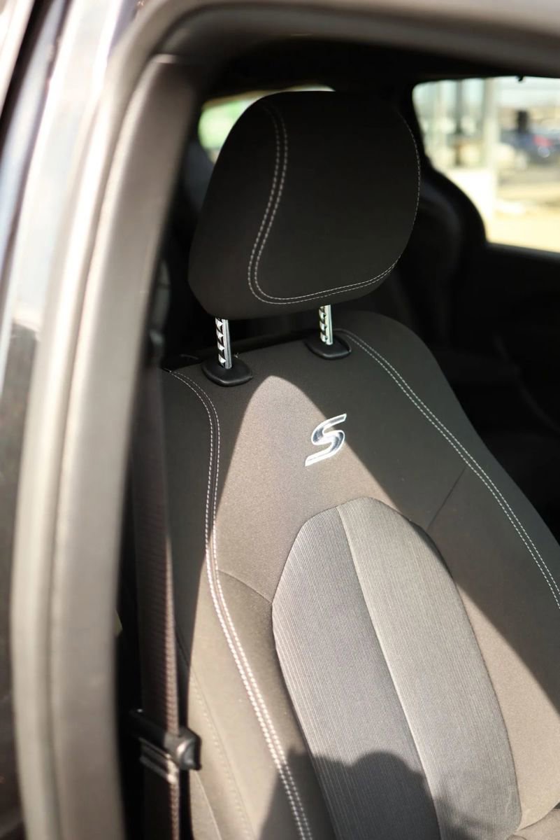 Used 2021 Chrysler Pacifica Touring w/ Uconnect Theater Family Group image 60