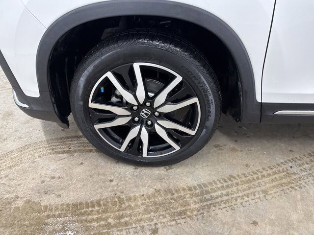 Certified 2021 Honda Pilot Touring image 9