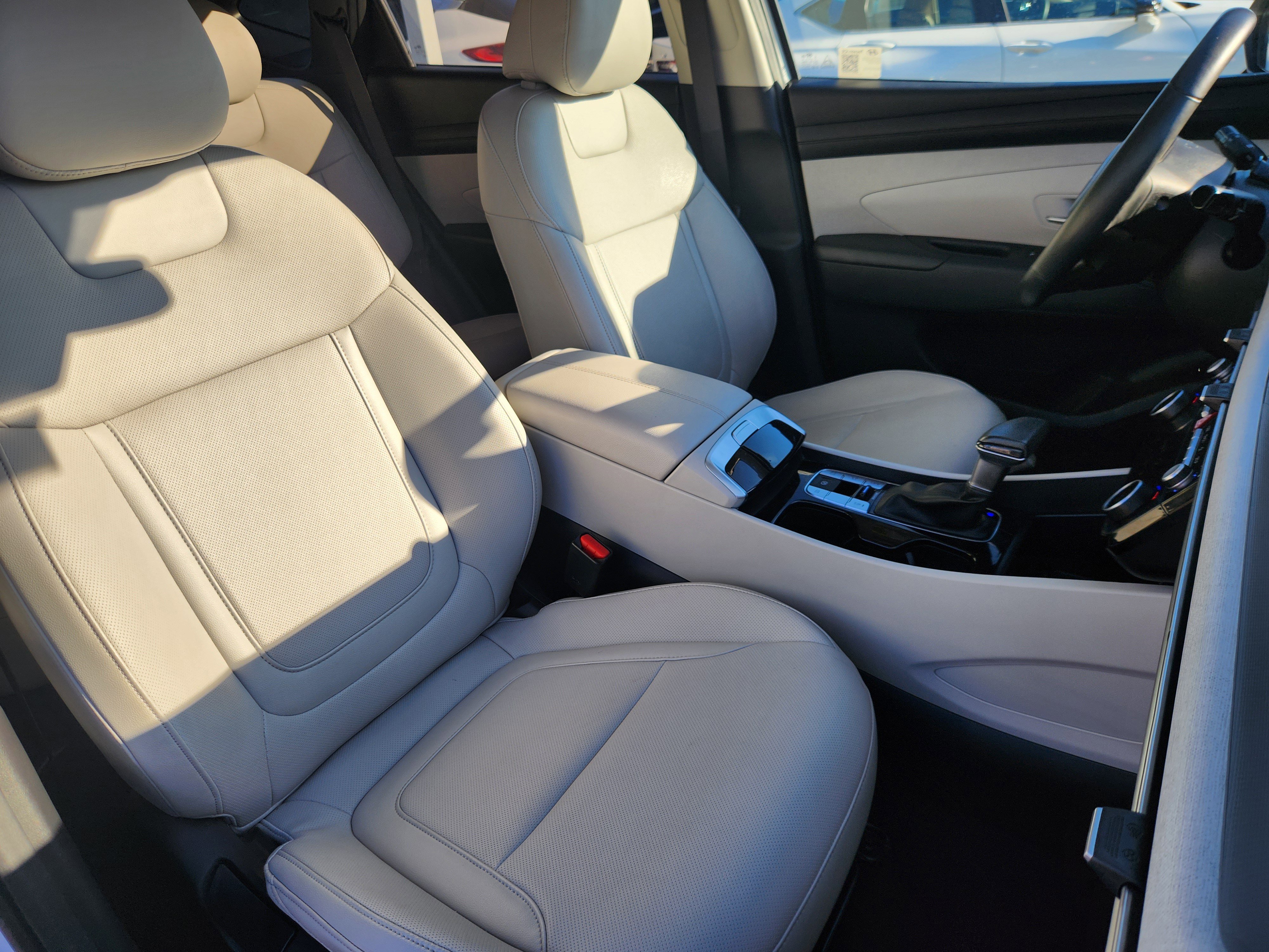 Certified 2025 Hyundai Tucson SEL image 15