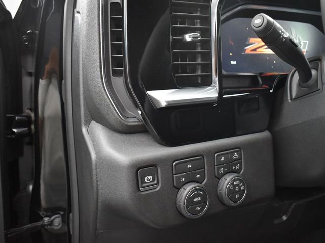 Used 2026 Chevrolet Silverado 2500 LT w/ Trail Boss Package image 11