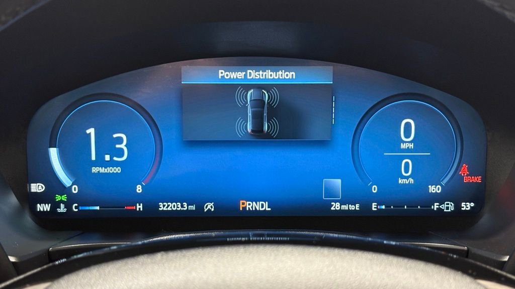 Used 2024 Ford Escape Platinum AWD/4WD image 36