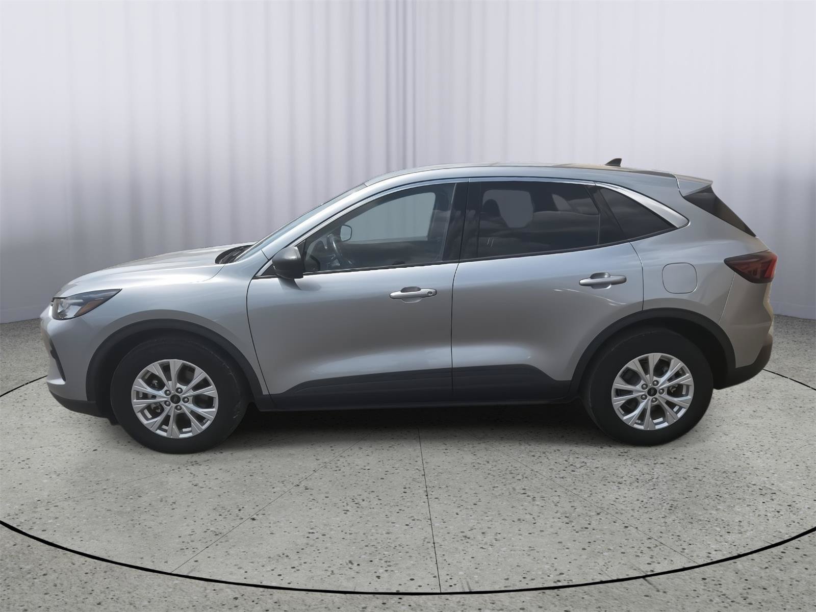Used 2024 Ford Escape Active FWD image 2