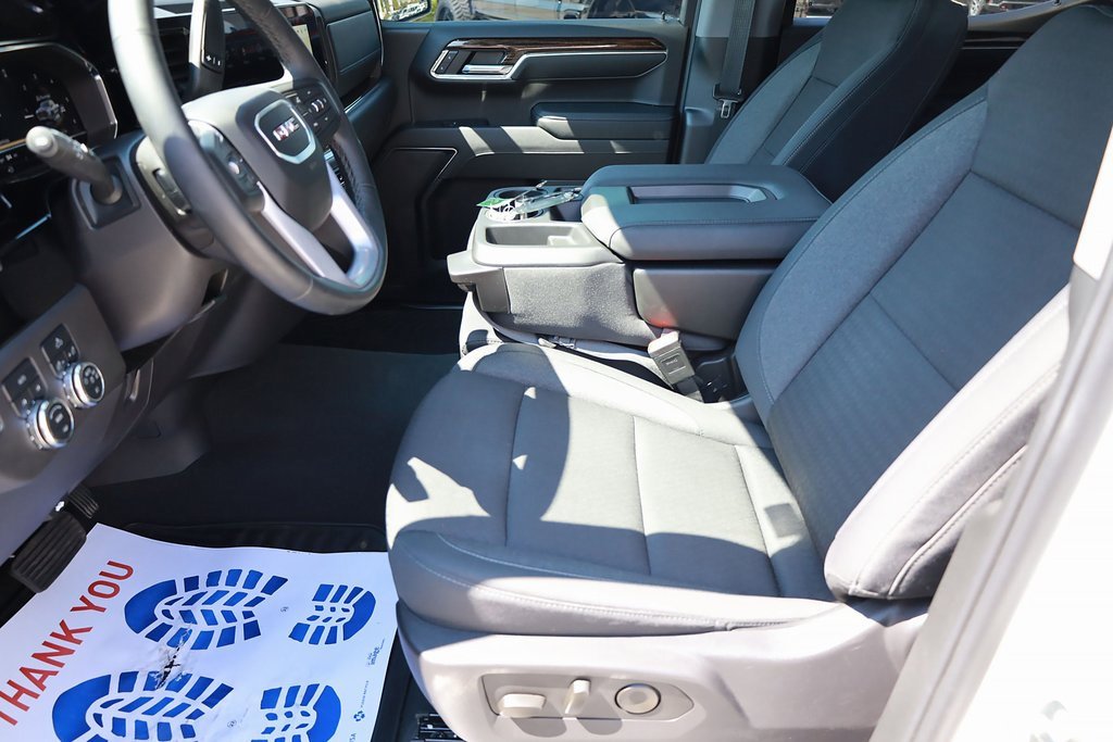 Used 2024 GMC Sierra 1500 Elevation image 11