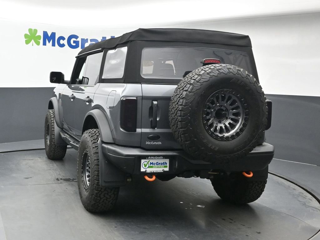 Used 2023 Ford Bronco Badlands image 20