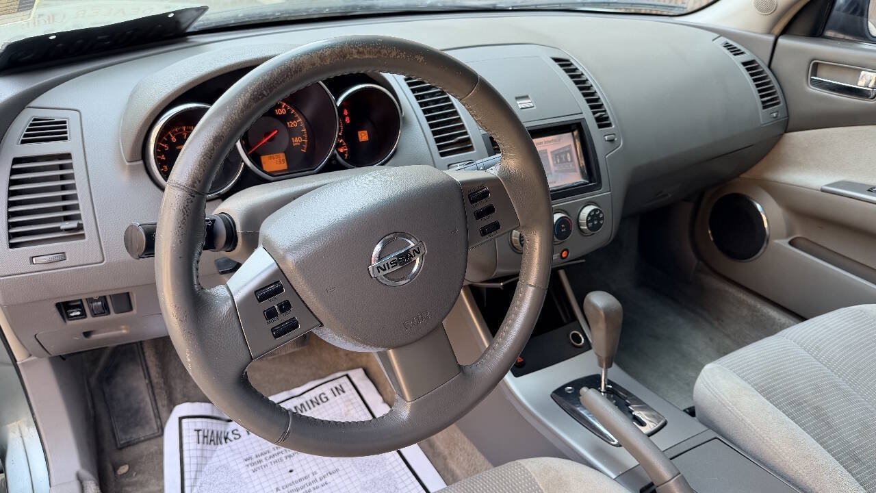 Used 2005 Nissan Altima 2.5 S w/ (F01) Convenience Pkg FWD image 9