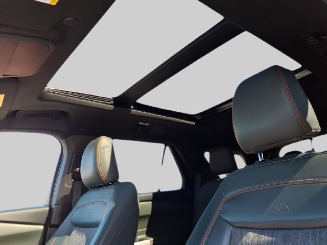 Used 2022 Ford Explorer Timberline AWD/4WD image 15