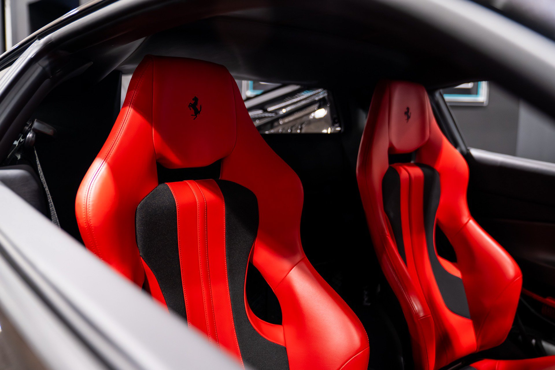 Used 2020 Ferrari 488 Pista Coupe RWD image 20