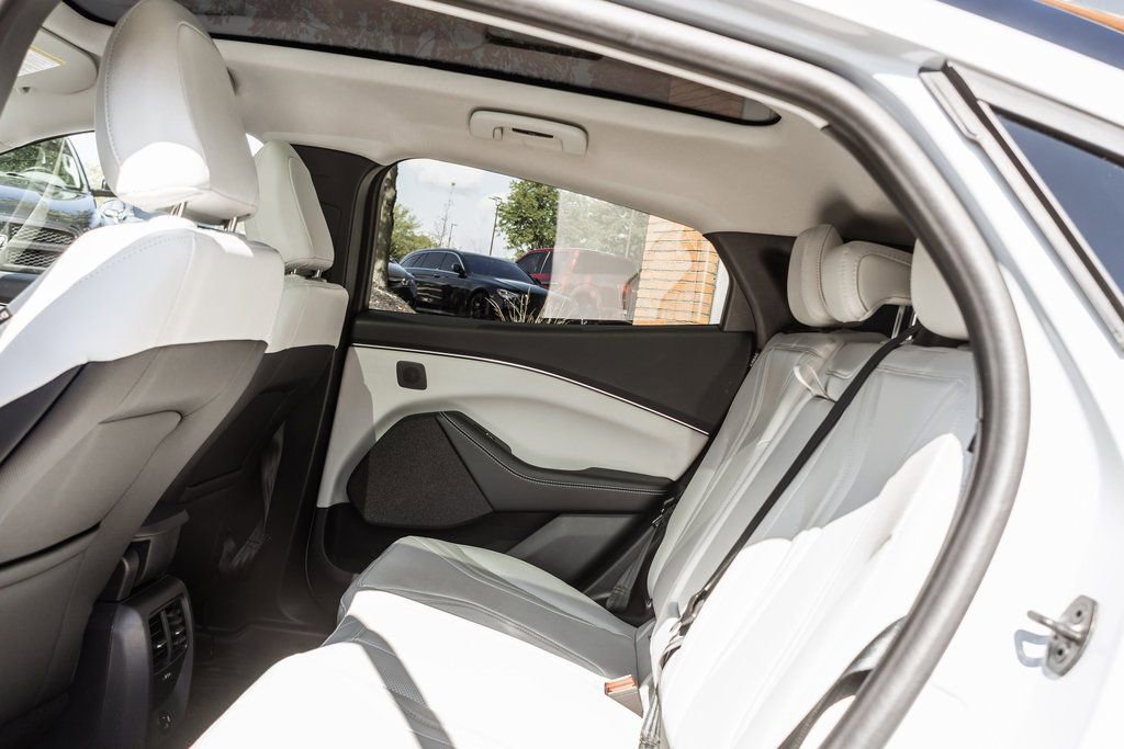 Used 2023 Ford Mustang Mach-E Premium image 31