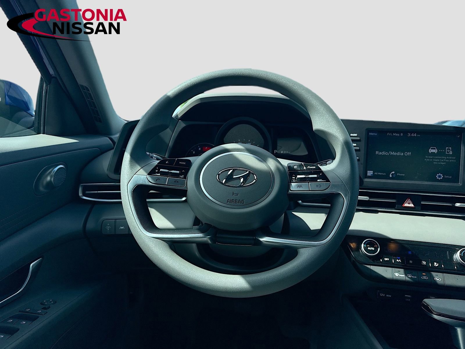 Used 2023 Hyundai Elantra SEL FWD image 29