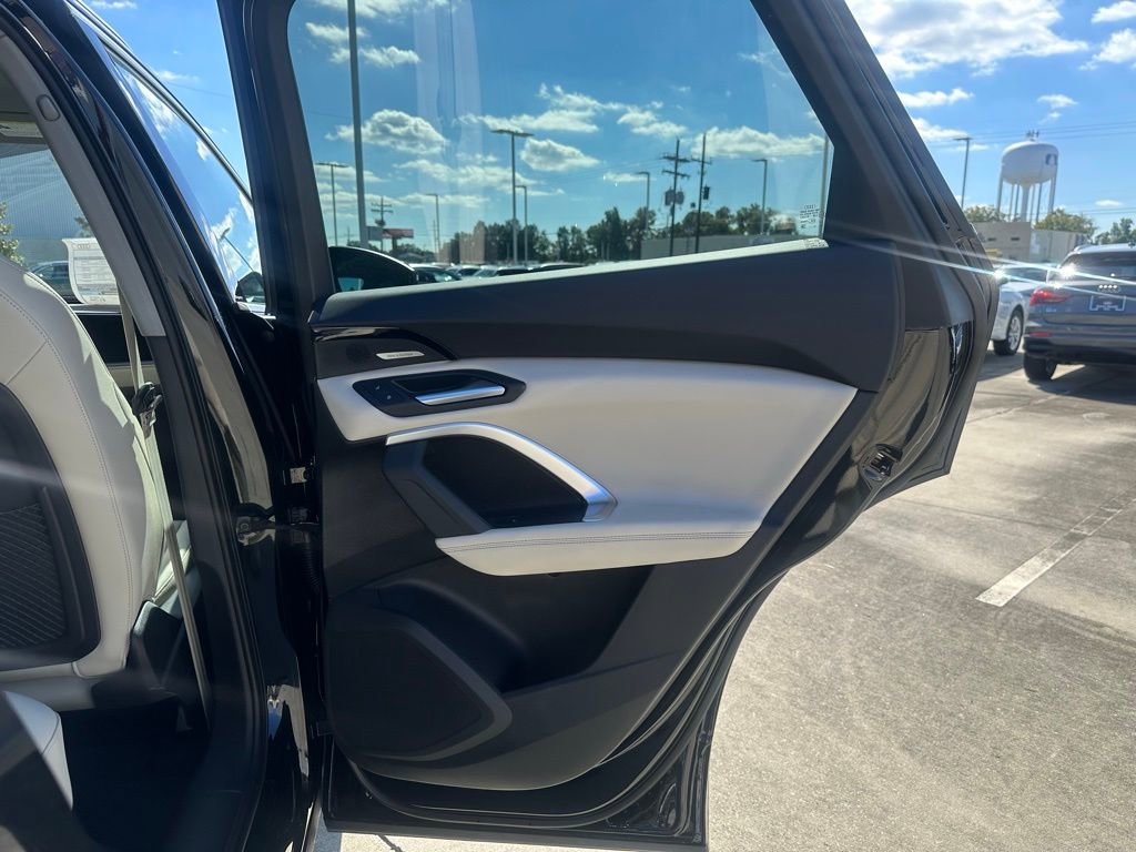 New 2025 Audi Q5 Premium Plus image 23