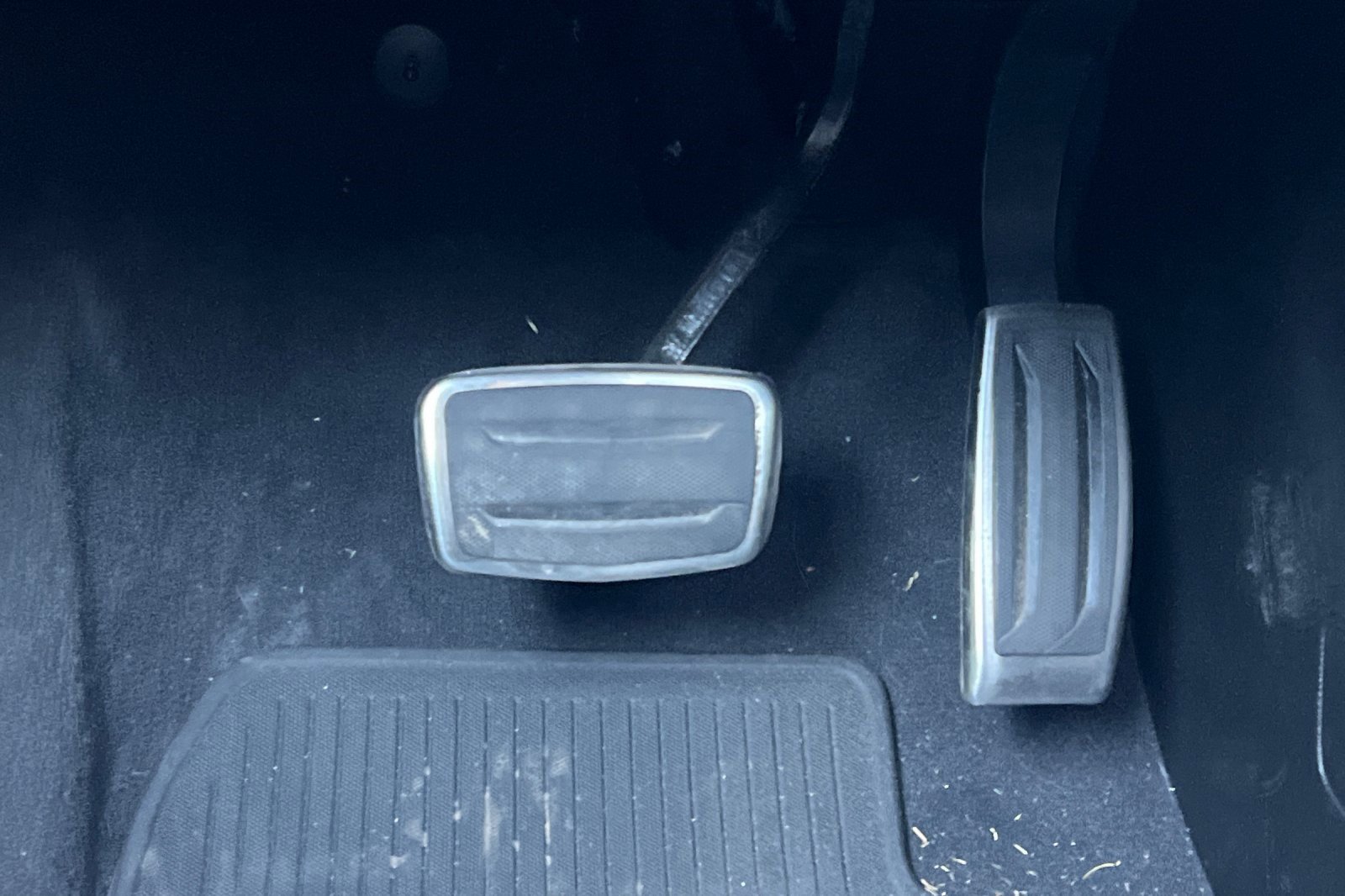 Certified 2024 Cadillac XT6 Sport w/ Platinum Package image 45