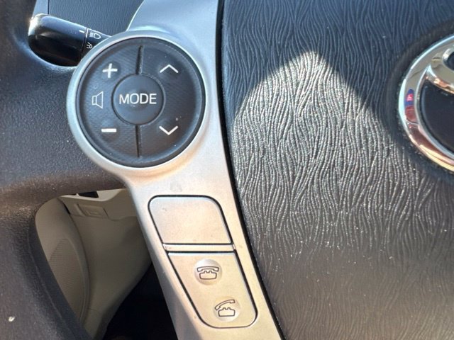 Used 2012 Toyota Prius Two FWD image 11