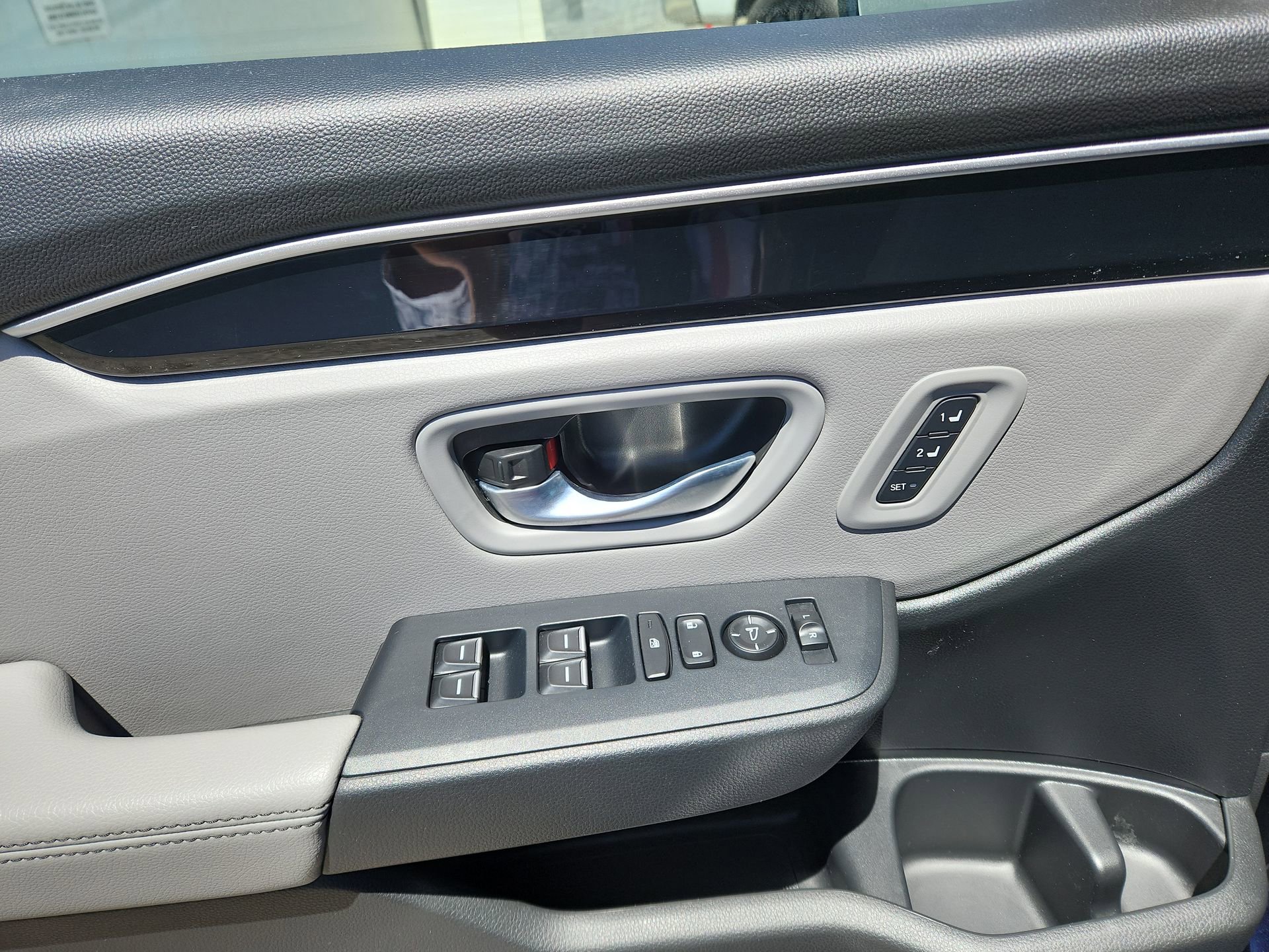 Used 2025 Honda Pilot EX-L image 15