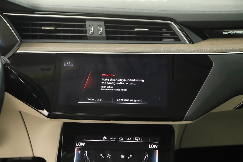 Certified 2024 Audi Q8 e-tron Premium Plus AWD/4WD image 19