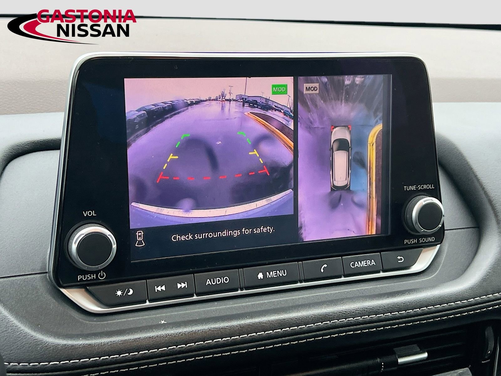 Used 2021 Nissan Rogue SL image 17