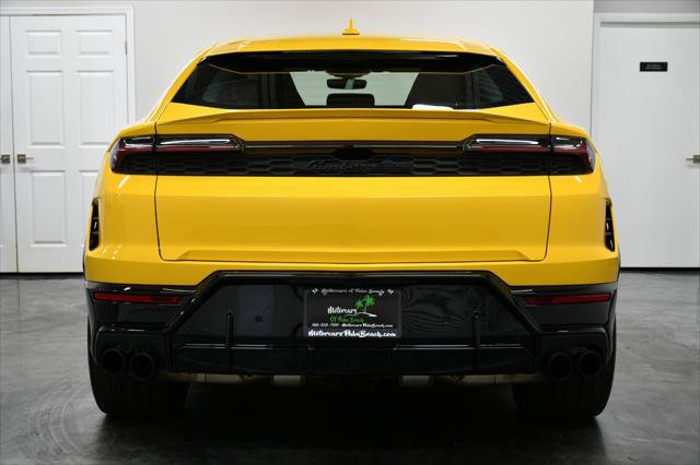 Used 2025 Lamborghini Urus SE AWD/4WD image 13