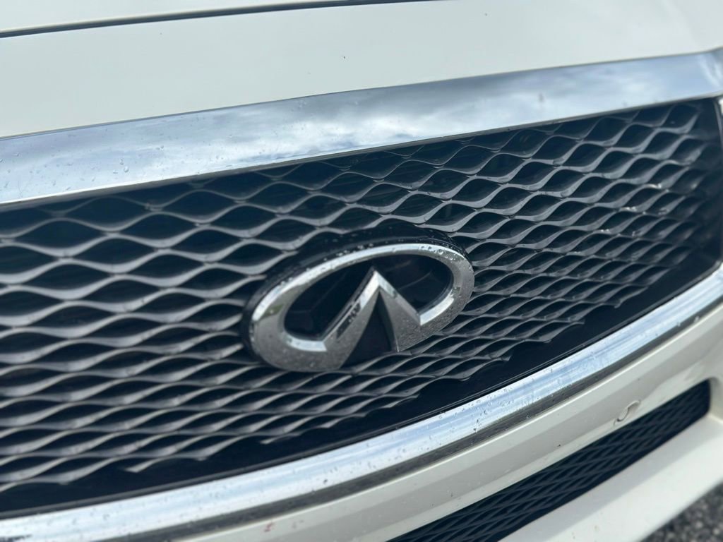 Used 2015 INFINITI Q50 Sport w/ Deluxe Technology Package image 11