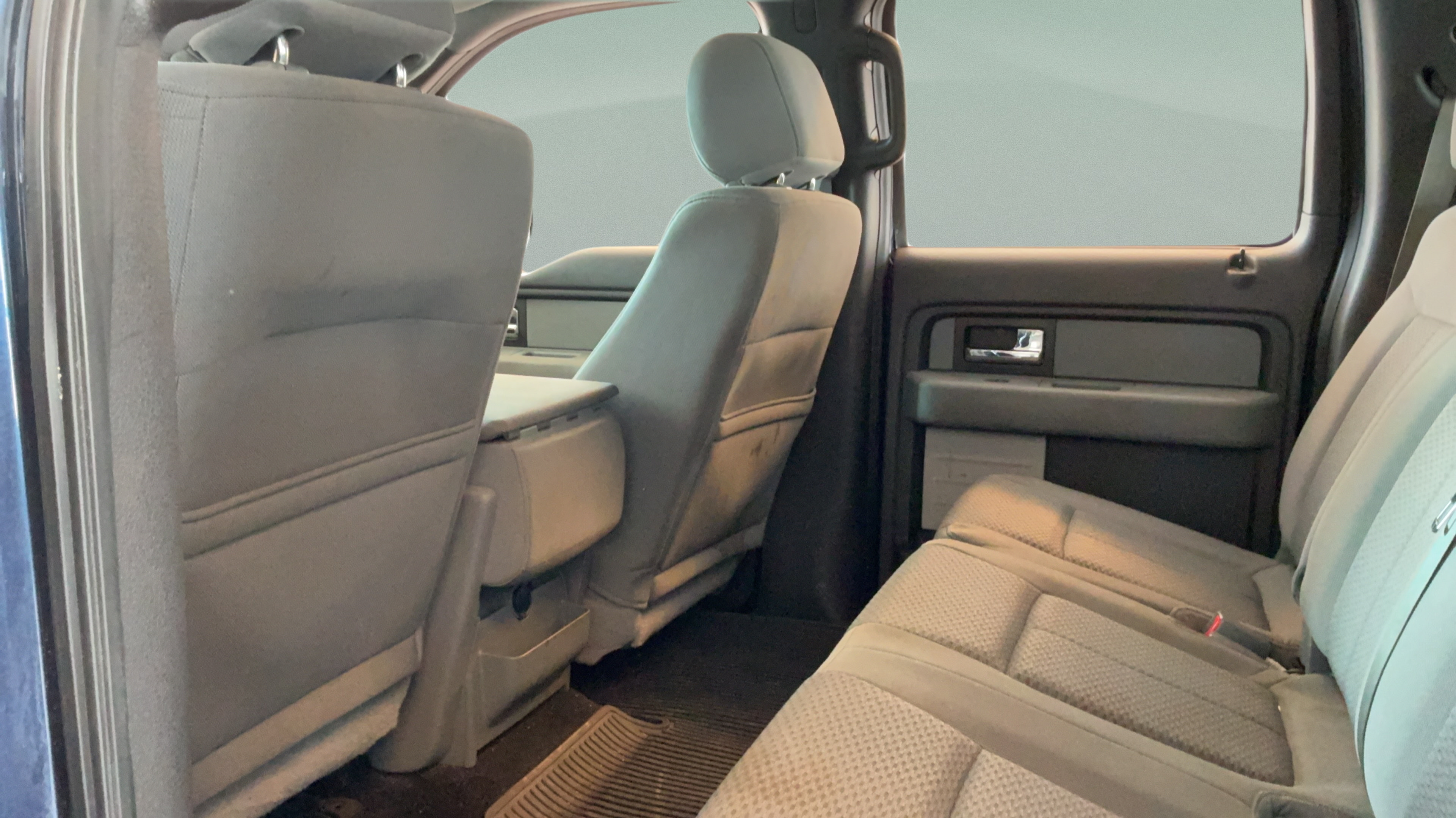 Used 2013 Ford F150 XLT w/ XLT Chrome Pkg RWD image 26