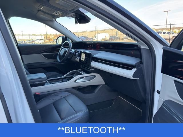 Certified 2025 Lincoln Nautilus Premier image 9