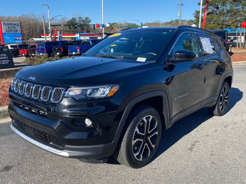 Used 2023 Jeep Compass Limited w/ Sun and Sound Group image 2