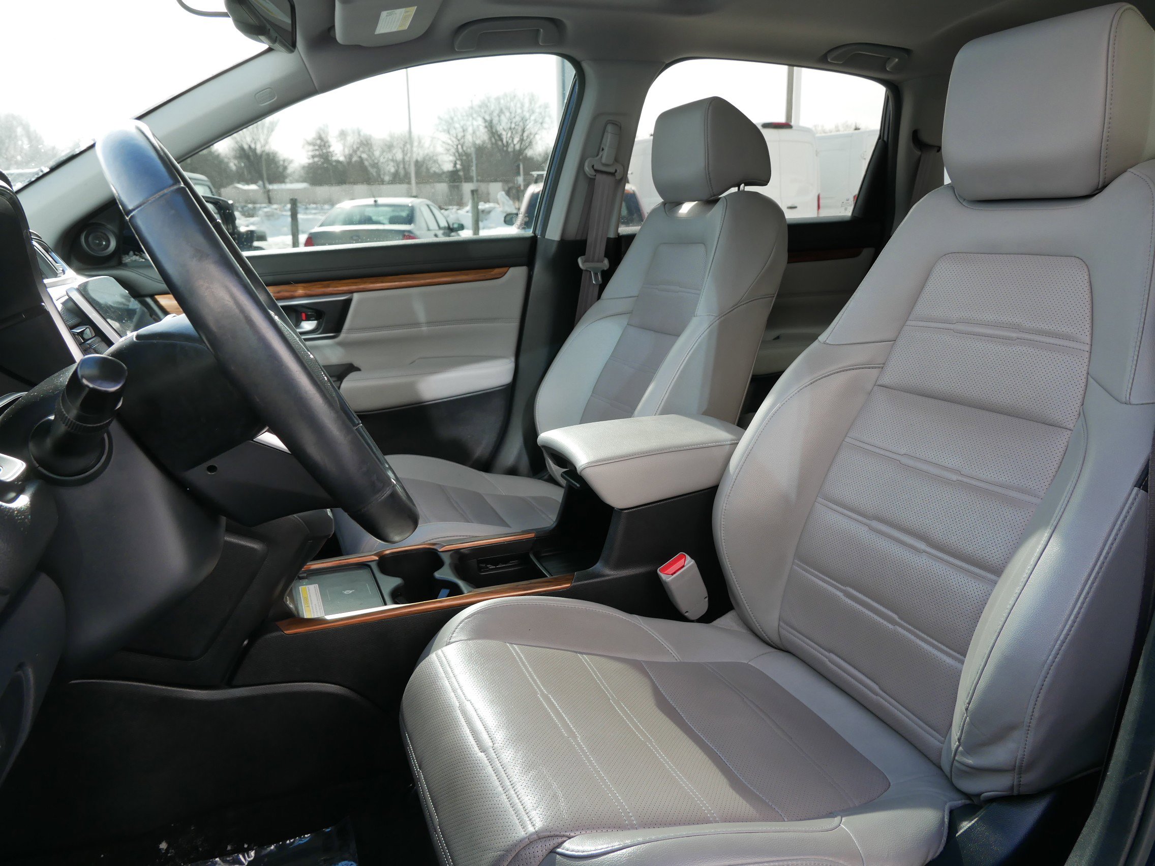 Used 2020 Honda CR-V Touring image 6