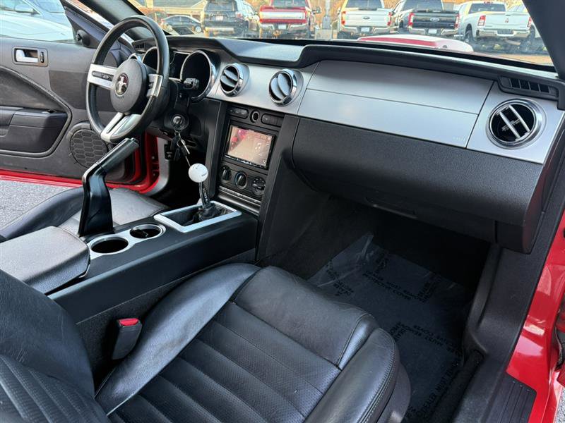Used 2008 Ford Mustang GT Premium image 13