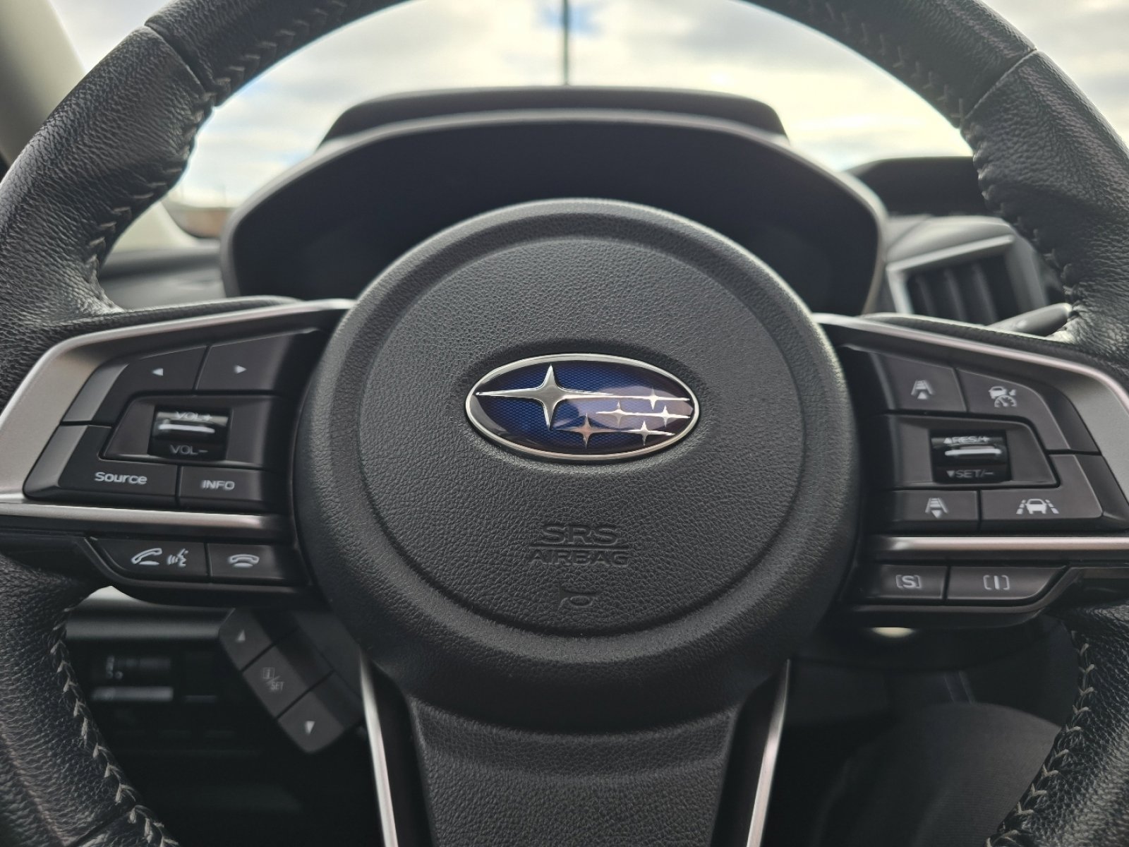 Used 2021 Subaru Impreza 2.0i Limited w/ Popular Package #1 image 25