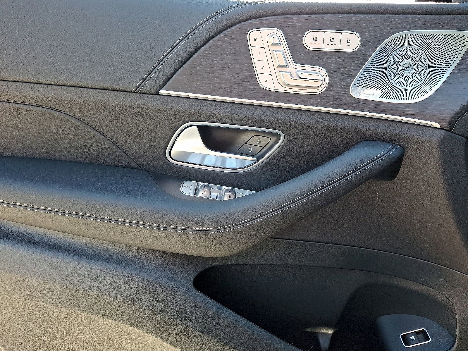 New 2026 Mercedes-Benz GLE 450 4MATIC Coupe image 8