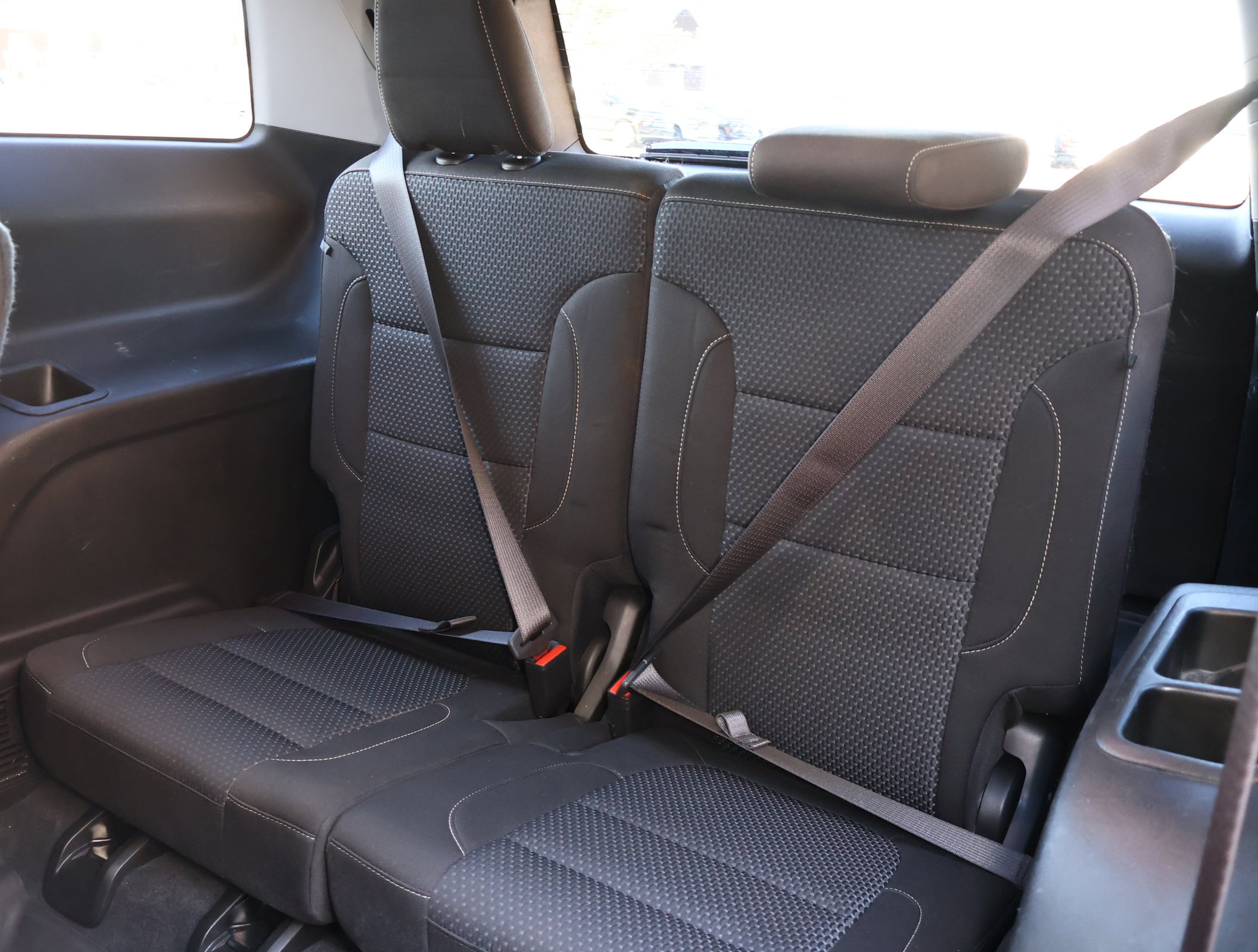 Used 2023 GMC Acadia SLE w/ Driver Convenience Package image 22