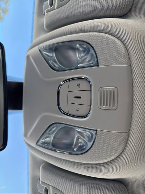 Used 2019 Jeep Compass Latitude image 25