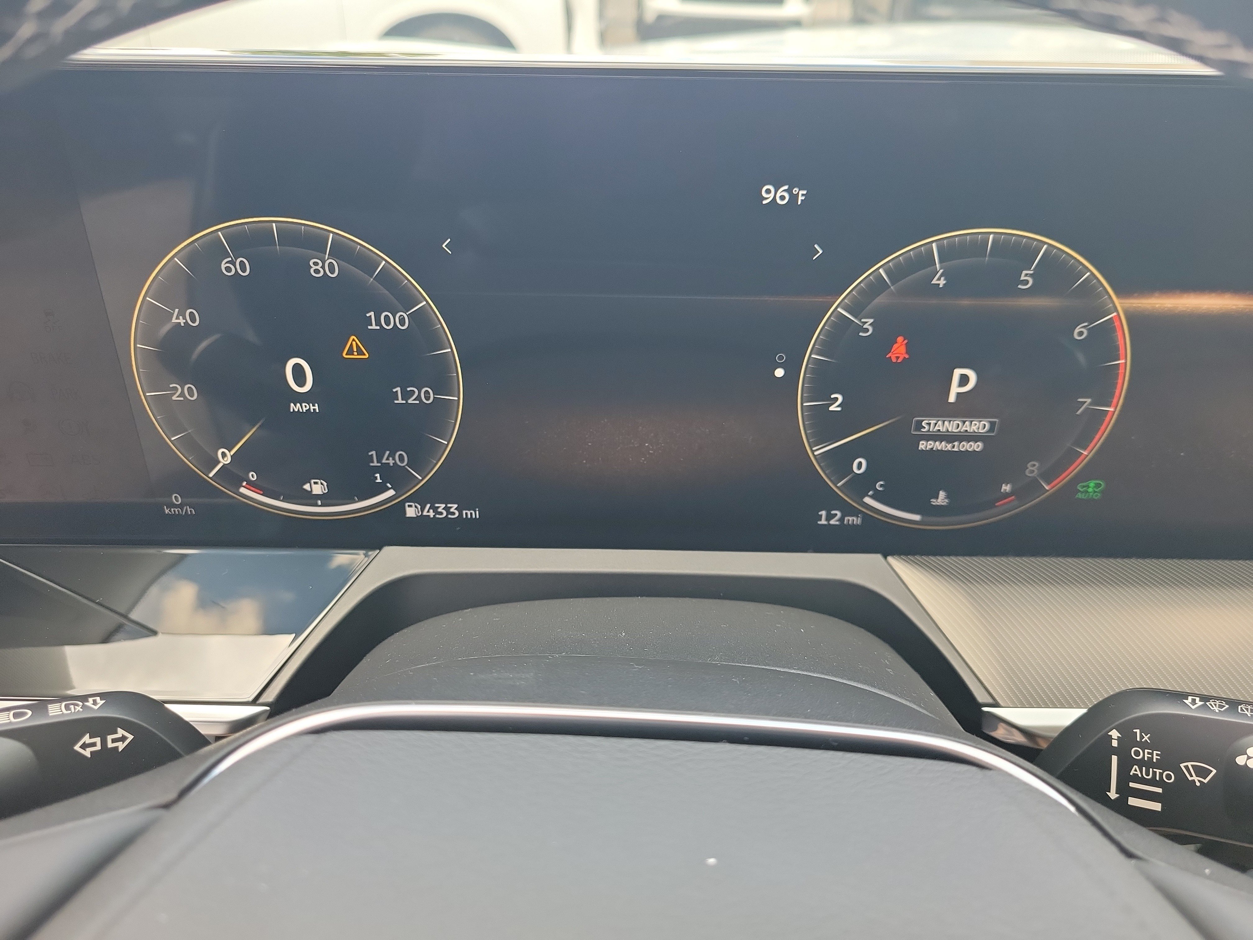 New 2027 INFINITI QX80 Luxe w/ Cargo Package RWD image 13
