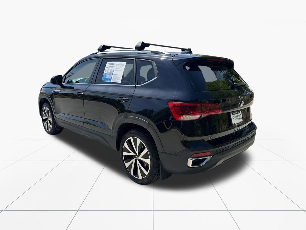 Used 2022 Volkswagen Taos SE AWD/4WD image 6